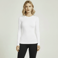 T-shirt Manches Longues Femme blanc slim fit, vue de face sur femme blonde, legging noir, studio ivoire minimaliste